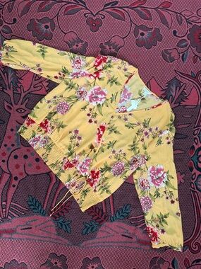 Candie's Yellow Floral V-Neck Blouse with Pink Accents
